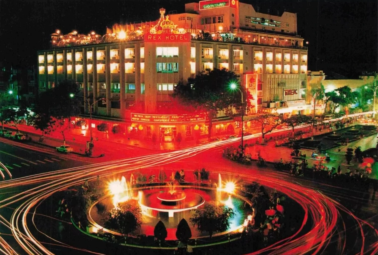 ✨ Ночная жизнь Сайгона: город, который никогда не спит